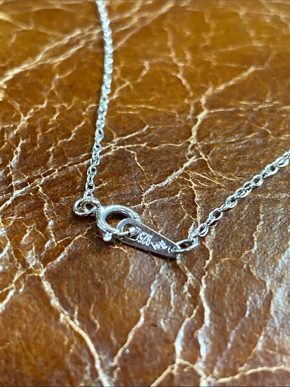 925 Sterling Silver cross necklace on 16” chain - Picture 7 of 7